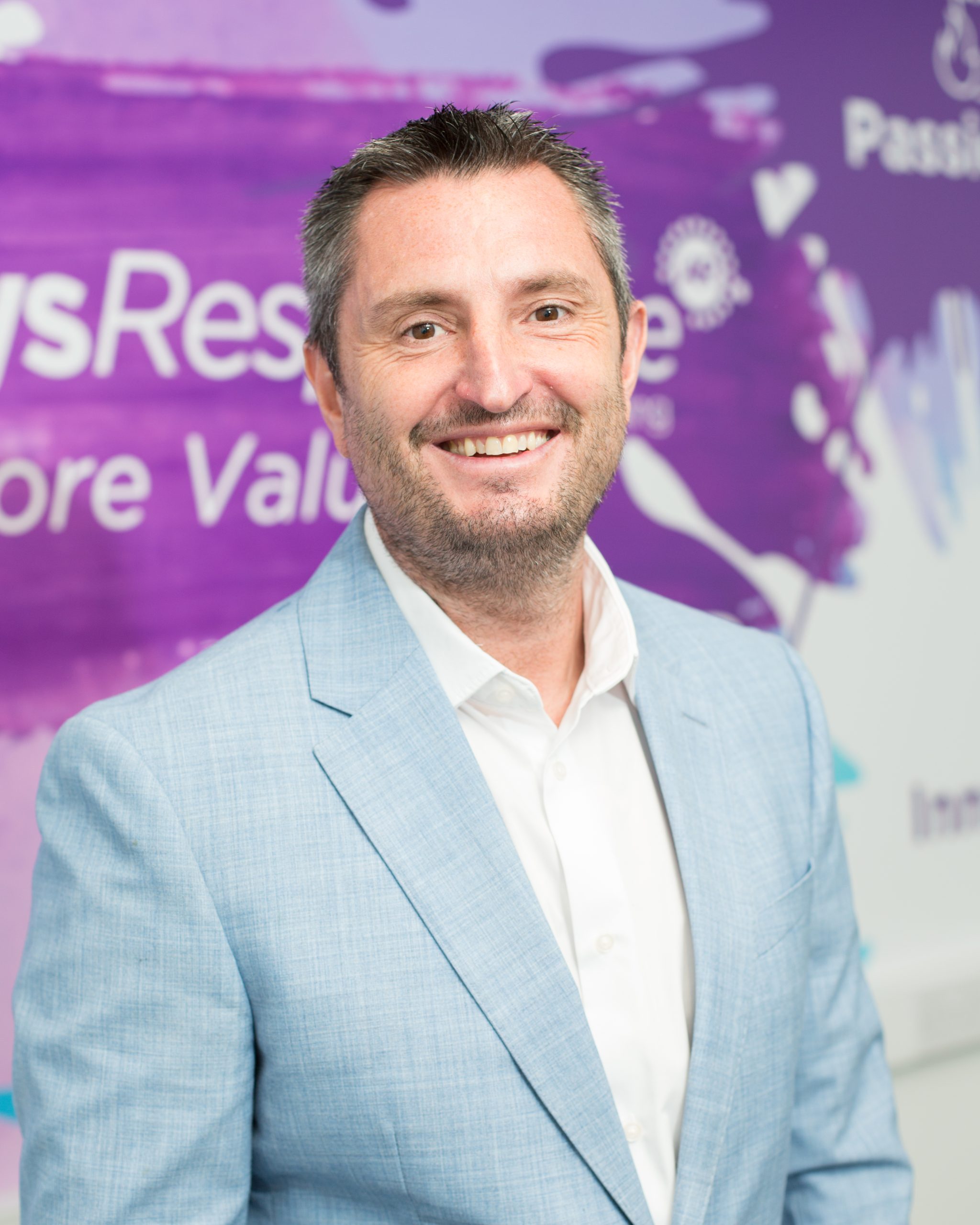 Ashley Davies - Always Responsive