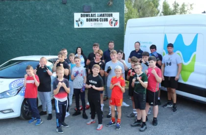 Welsh Businesses help local community gym to re-open